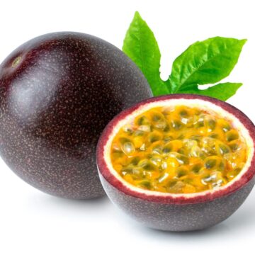 Passion,Fruit,(maracuya,Passiflora),With,Cut,In,Half,Sliced,And