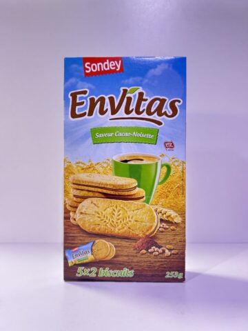 Biscuit saveur cacao-noisettes